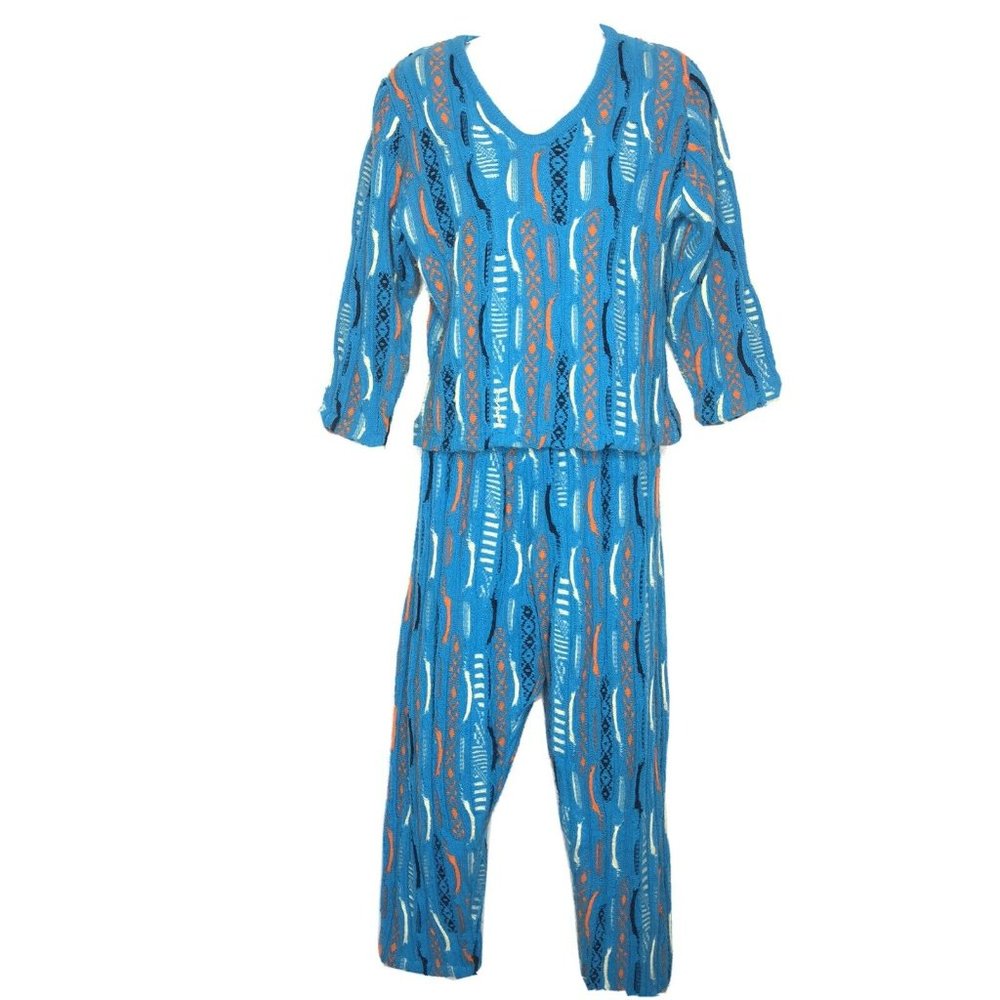 - Womens Coogi 2 Piece Sweater Set Size S